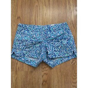 Lilly Pulitzer Size 00 Adie Shorts in Textured Chasing Tail Blue Fish Print